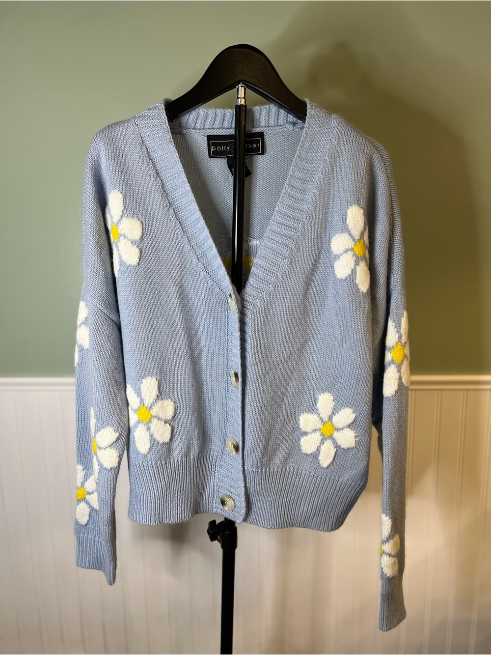 Polly & Esther Sky Blue Daisy Embroidered Button-Front Cardigan. Size M